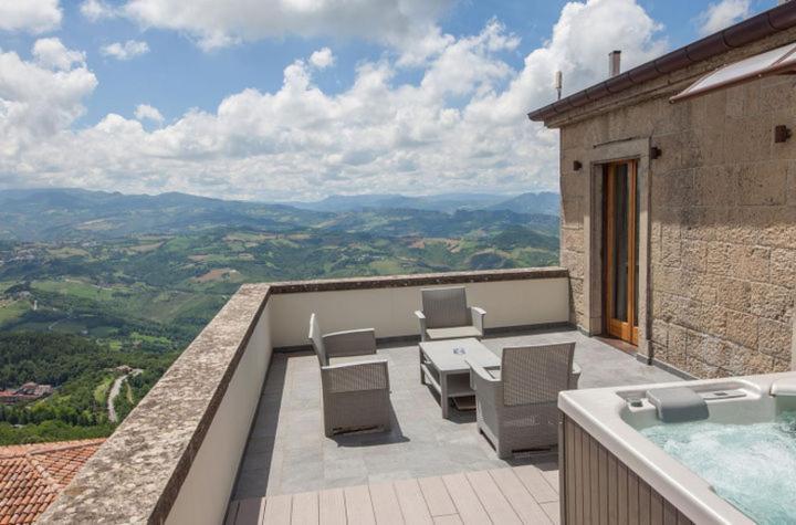 Titano Suites San Marino Dış mekan fotoğraf