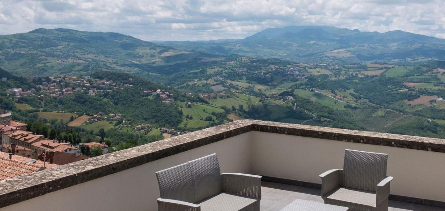 Titano Suites San Marino Dış mekan fotoğraf